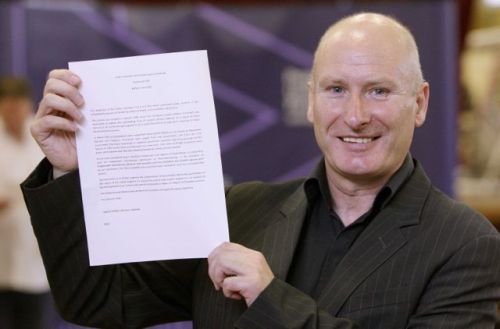 PUP leader Billy Hutchinson