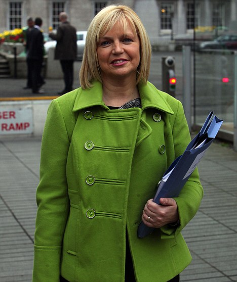  Sinn Fein TD for East Cork, Sandra McLellan at Leinster house on Kildare Street, Dublin. 